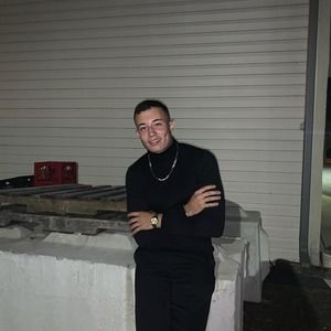 Meet your Posher, Brandon